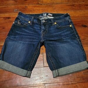 !it jean shorts from Buckle women's 27